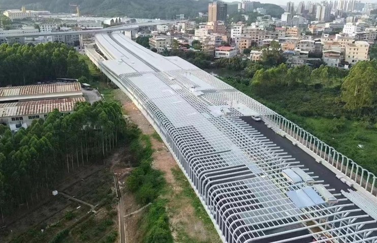 广汕线封闭式声屏障